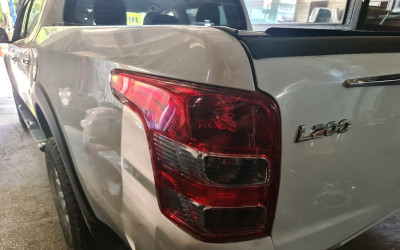 Mitsubishi L200 Çıkma Sol Arka Stop